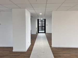 A LOUER - 402 m² - LA PARDIEU - G. FLAUBERT - CLERMONT FERRAND