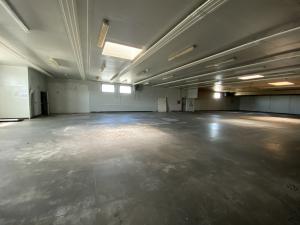 A LOUER - 1 940 m² - BIOPOLE - ST BEAUZIRE